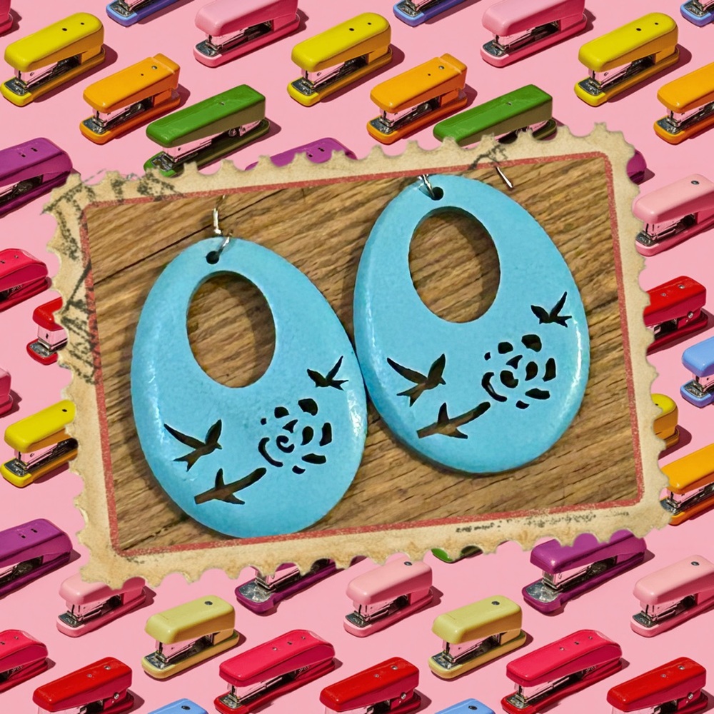 Paparazzi Blue Floral Cutout Earrings
